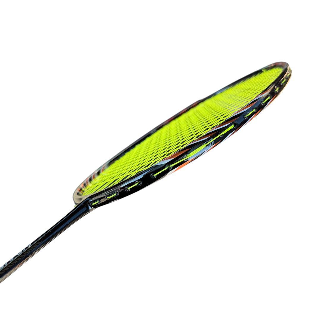 【極美品】YONEX NANOSPEED 9900 2UG5 バドミントン
