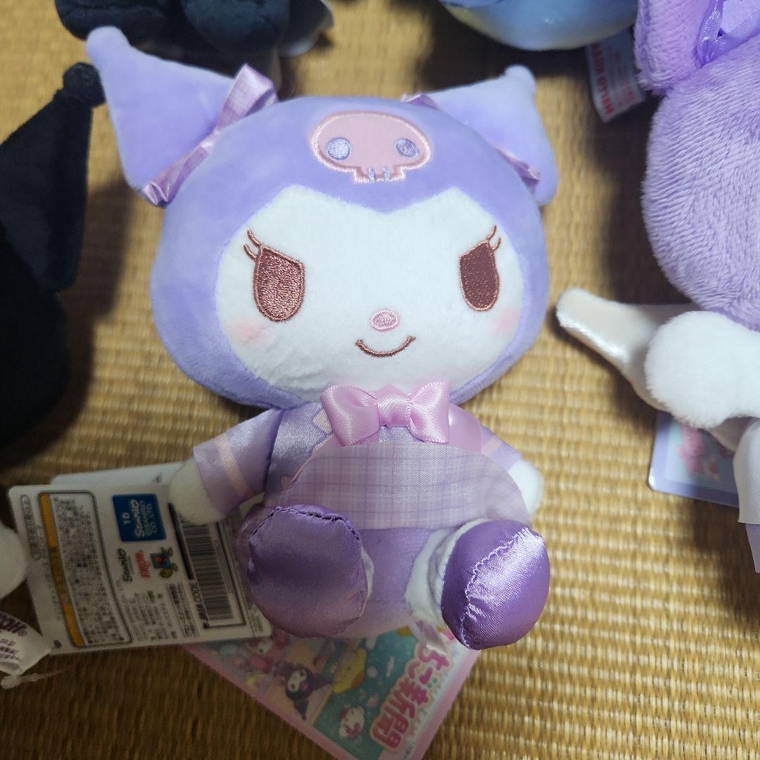 サンリオ　クロミ、ハローキティぬいぐるみ11体セット