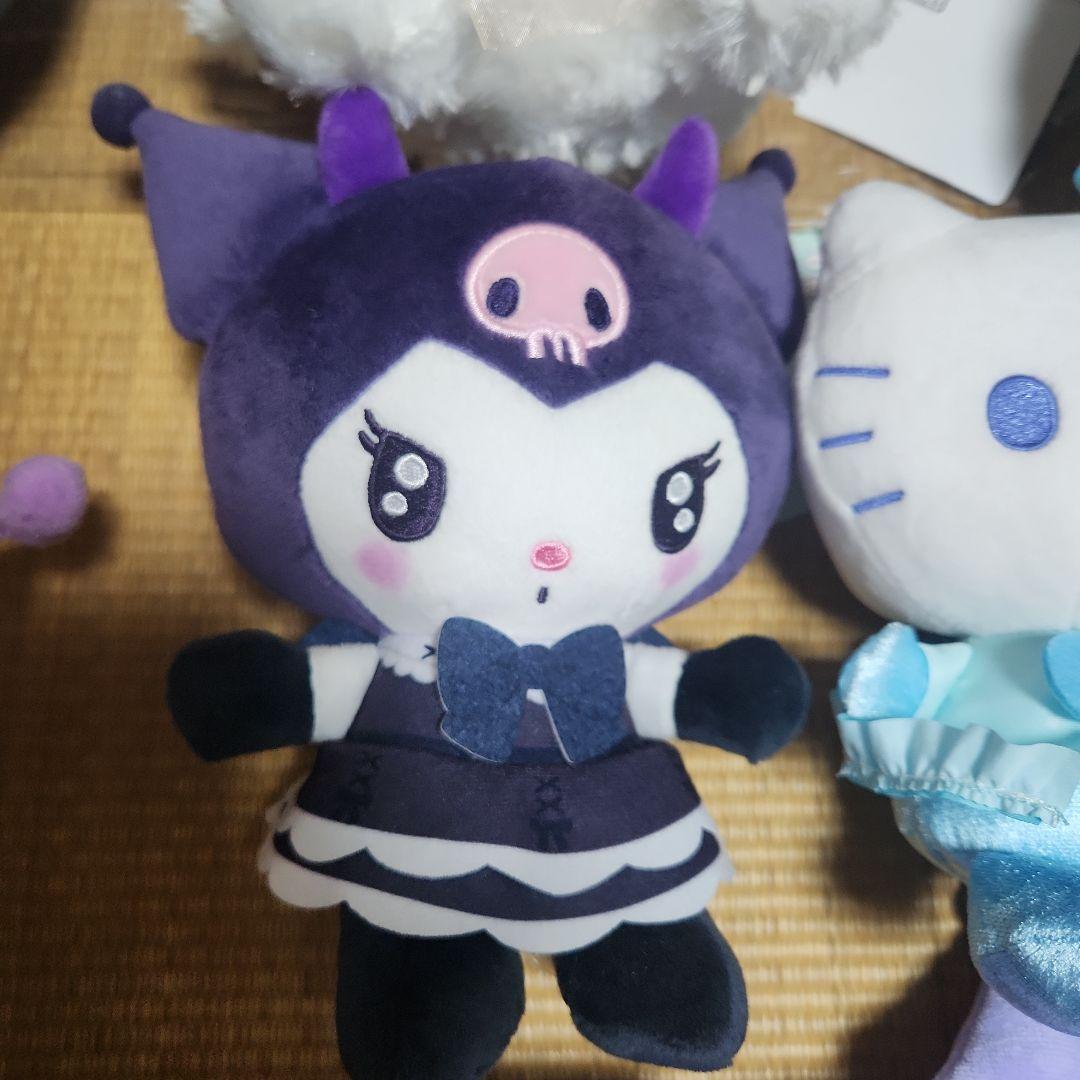 サンリオ　クロミ、ハローキティぬいぐるみ11体セット