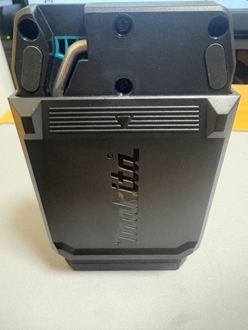 Makita ML819 充電式LEDライト