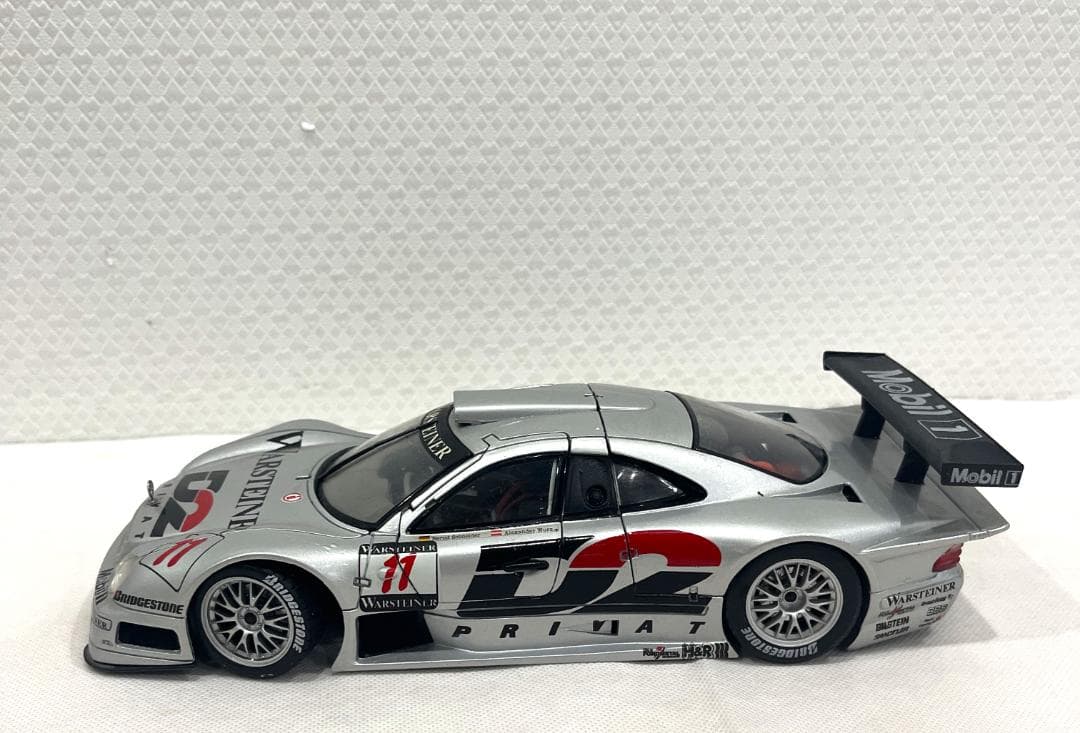 1/18 メルセデス CLK-GTR Warsteiner #11 ミニカー
