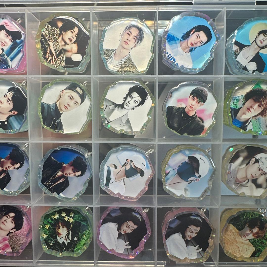 王一博 肖戦 バラ レジンキーホルダー 56点セット❣️整理❣️