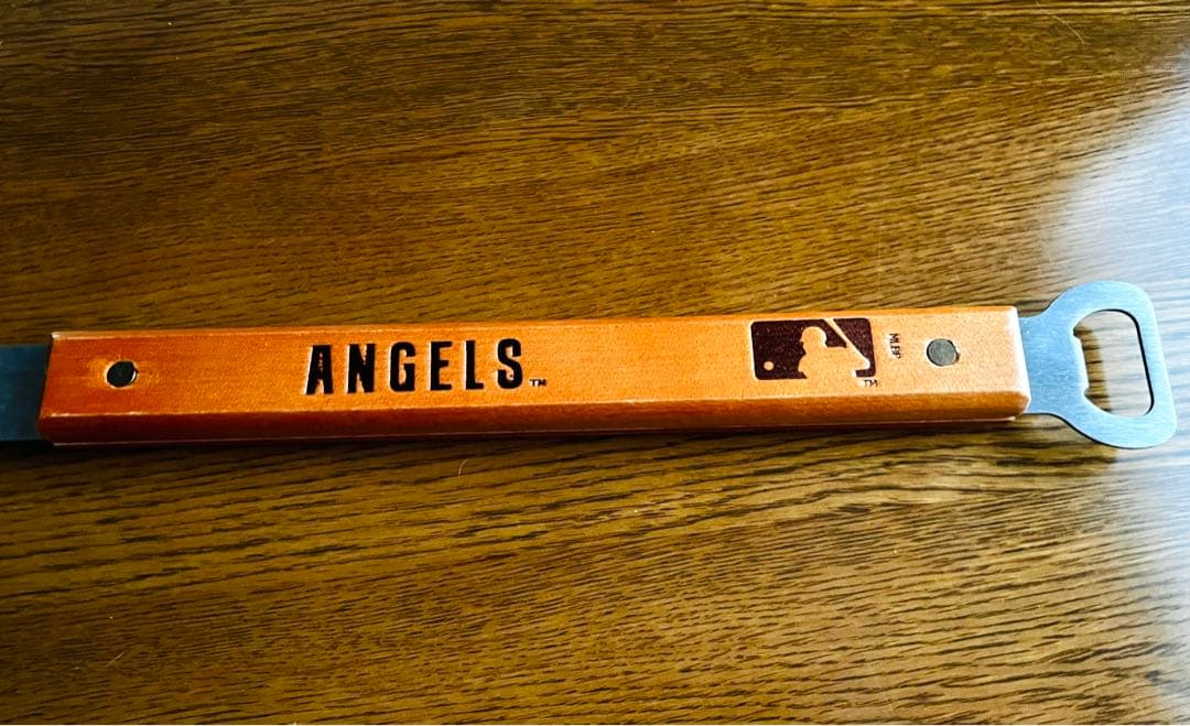 【レア】MLB エンゼルス バーベキュー用スパチュラ 金属ヘラ 栓抜き付き！