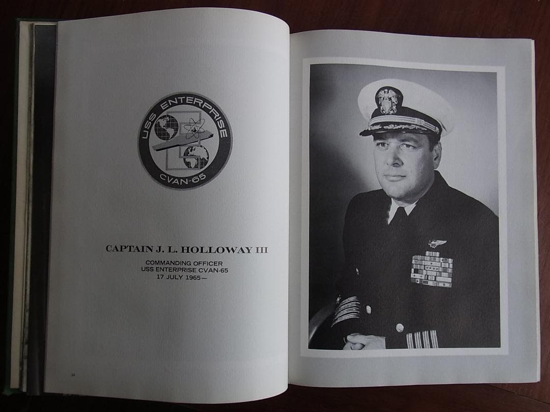 米海軍空母CVAN-65エンタープライズのヴェトナム戦争航海記録クルーズブック
