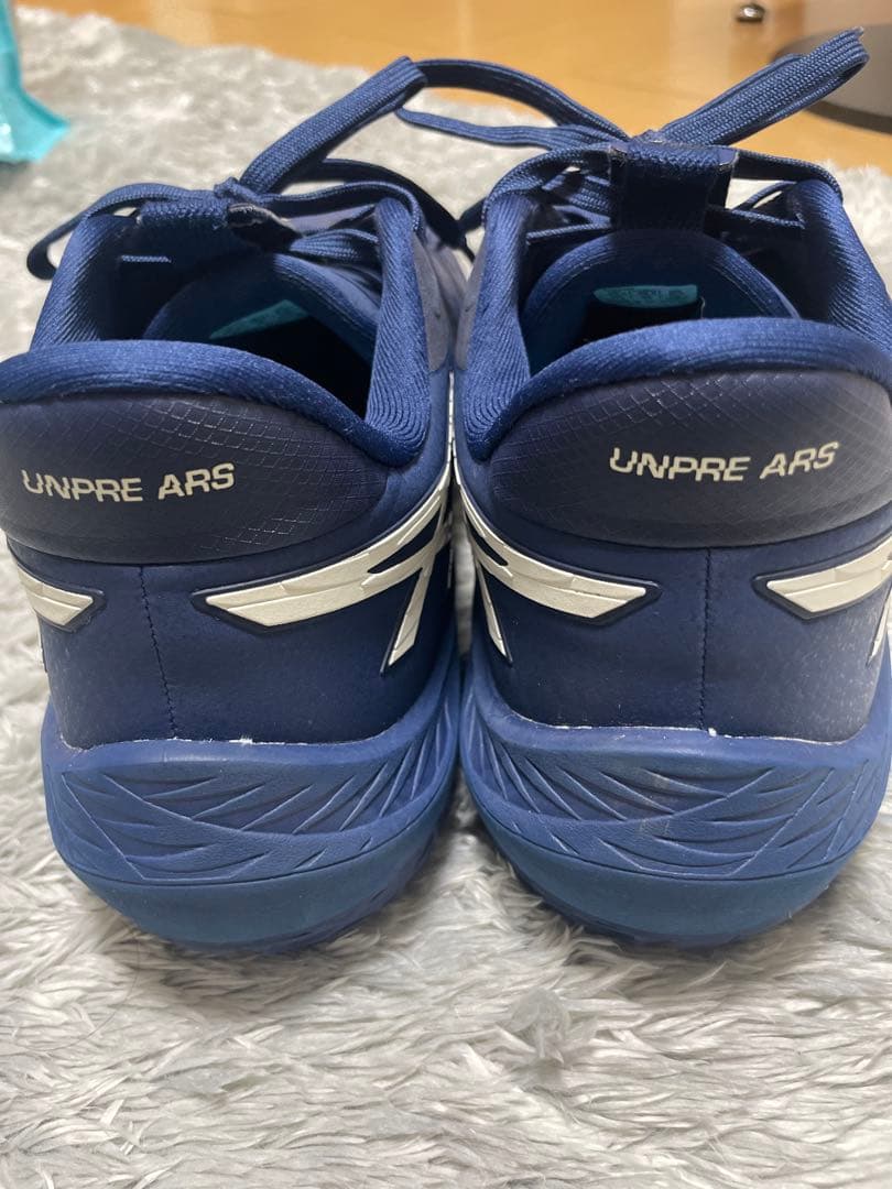 ASICS UNPRE ARS ネイビー バスケットシューズ