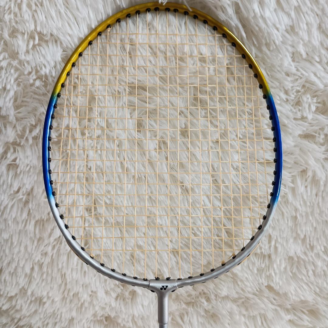 ヨネックス YONEX GR-600 GR-400 バドミントン ラケット 3本