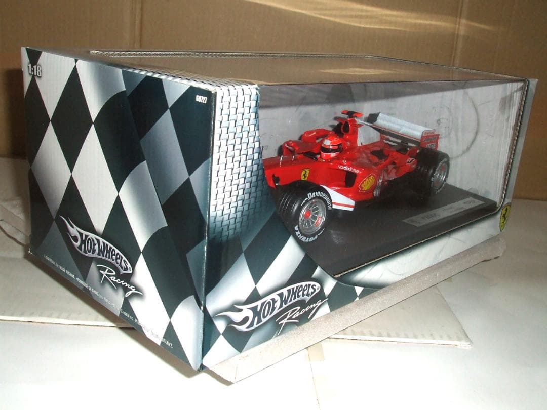 未開封　フェラーリ　F２００５　M・シューマッハ　＃１　マテル　１／１８