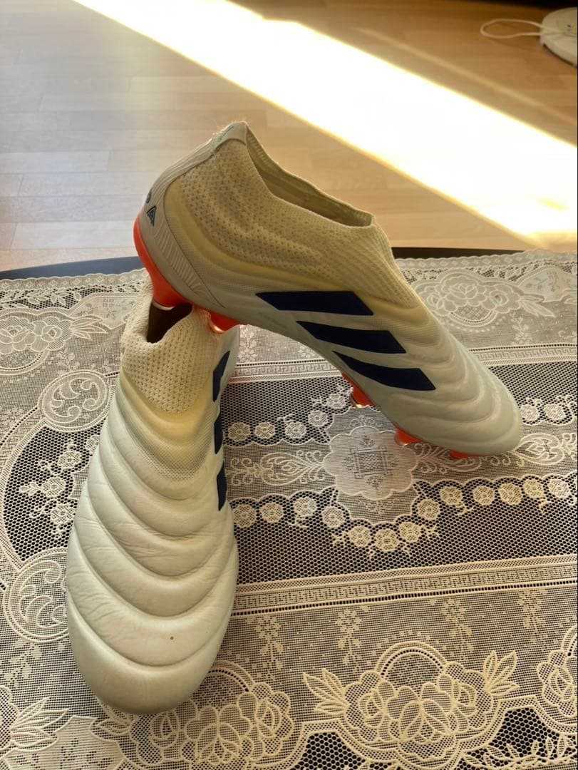 adidas Copa Touch サッカーシューズ