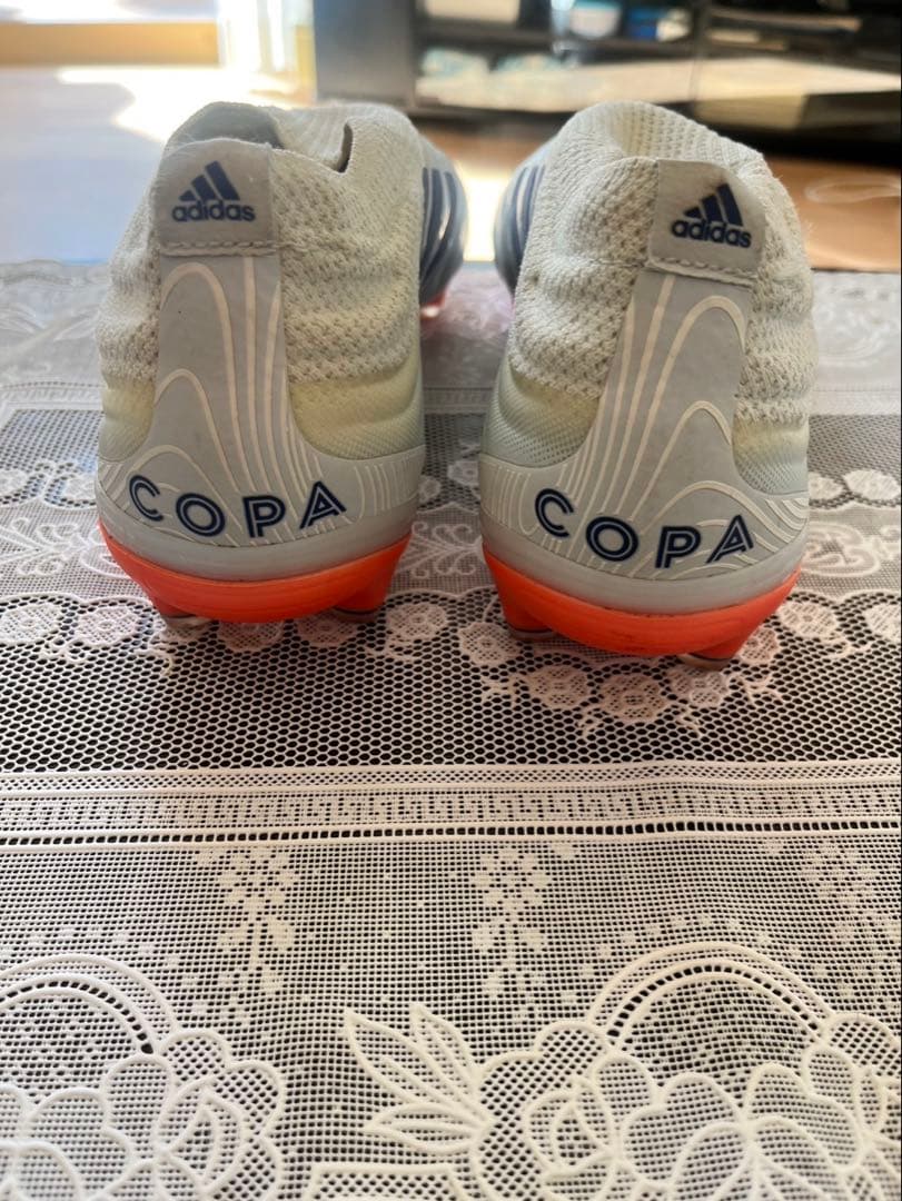 adidas Copa Touch サッカーシューズ