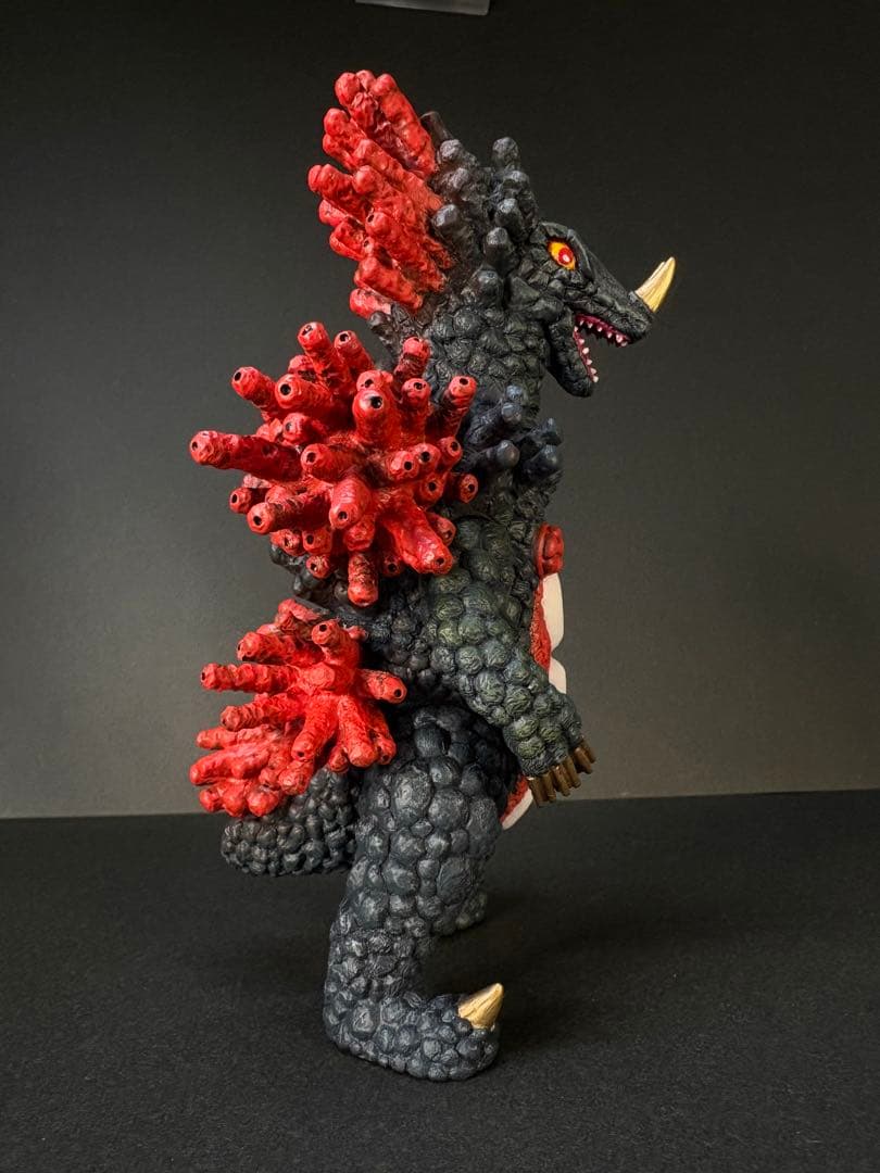 ウルトラ怪獣ソフビミサイル超獣ベロクロン リペイント品