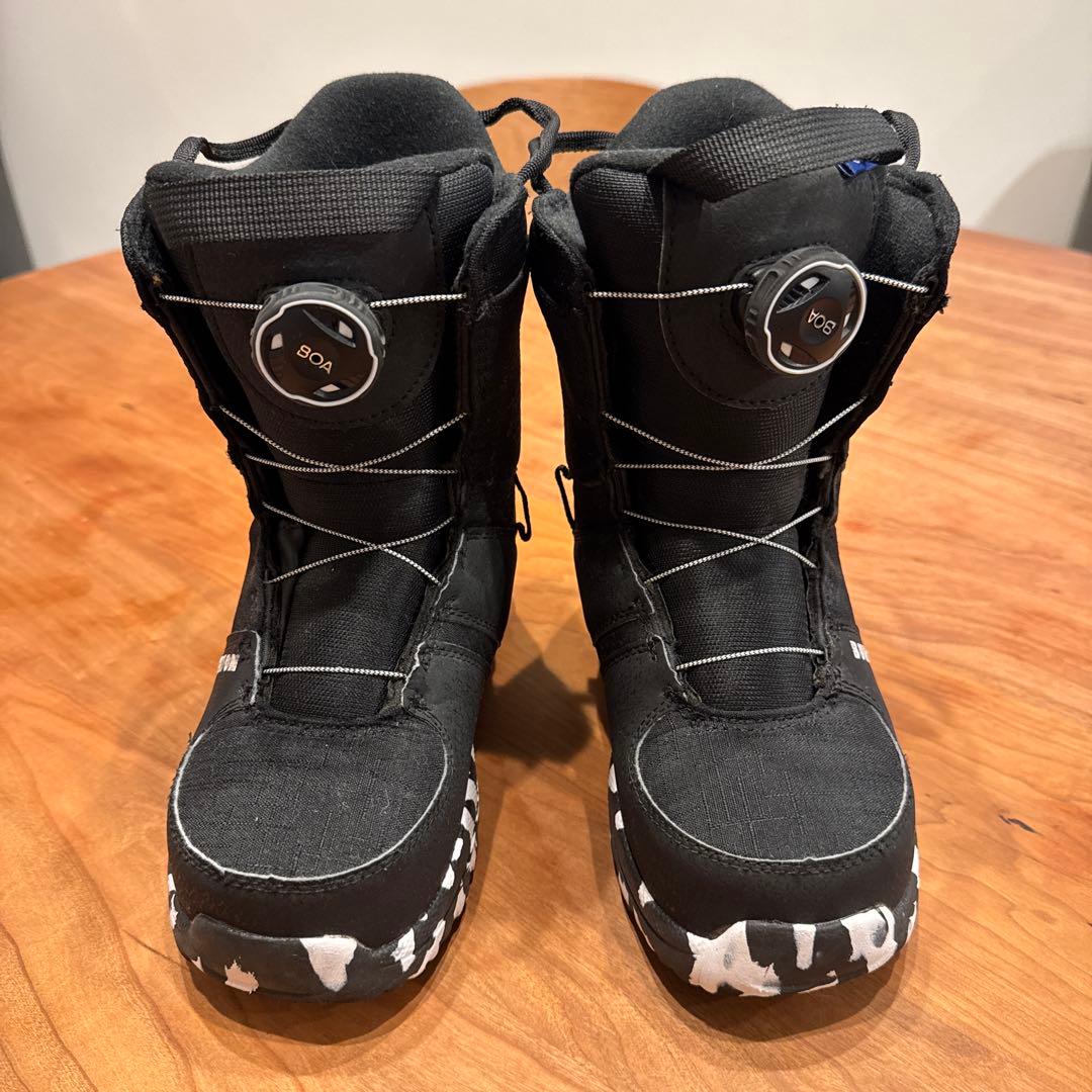 BURTON BOAシステム 子ども用スノーボードブーツ