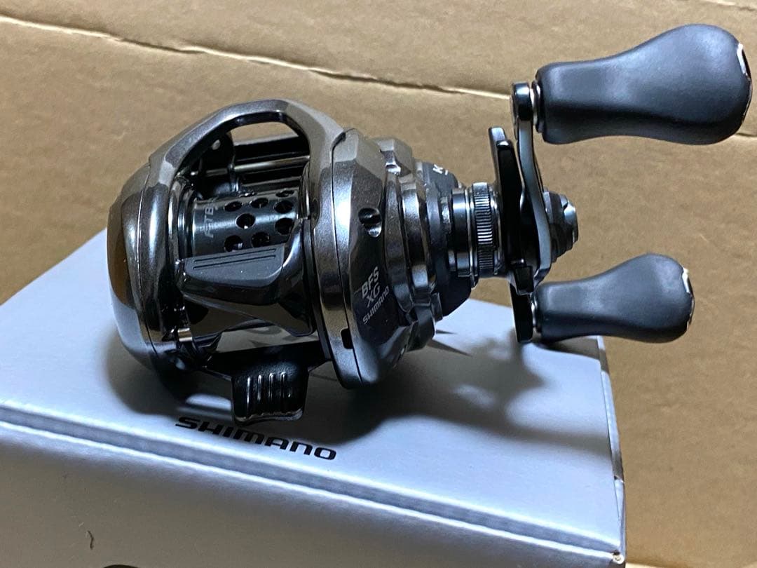 美品‼️シマノ25 SLX BFS XG 右ハンドル
