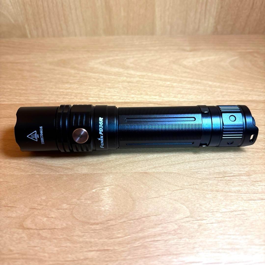 FENIX(フェニックス) PD36R 1600ルーメン USB-C