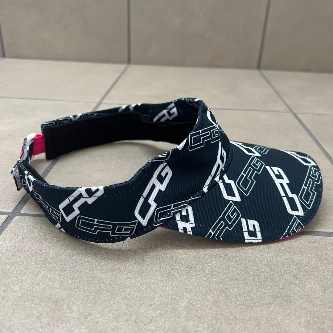 CPG GOLF シーピージー ゴルフ　サンバイザー　総柄　キャップ　ロゴ