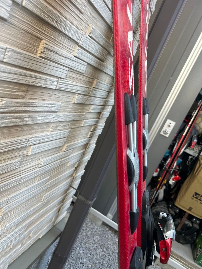 SALOMON レッドスキー板 POWERAXE