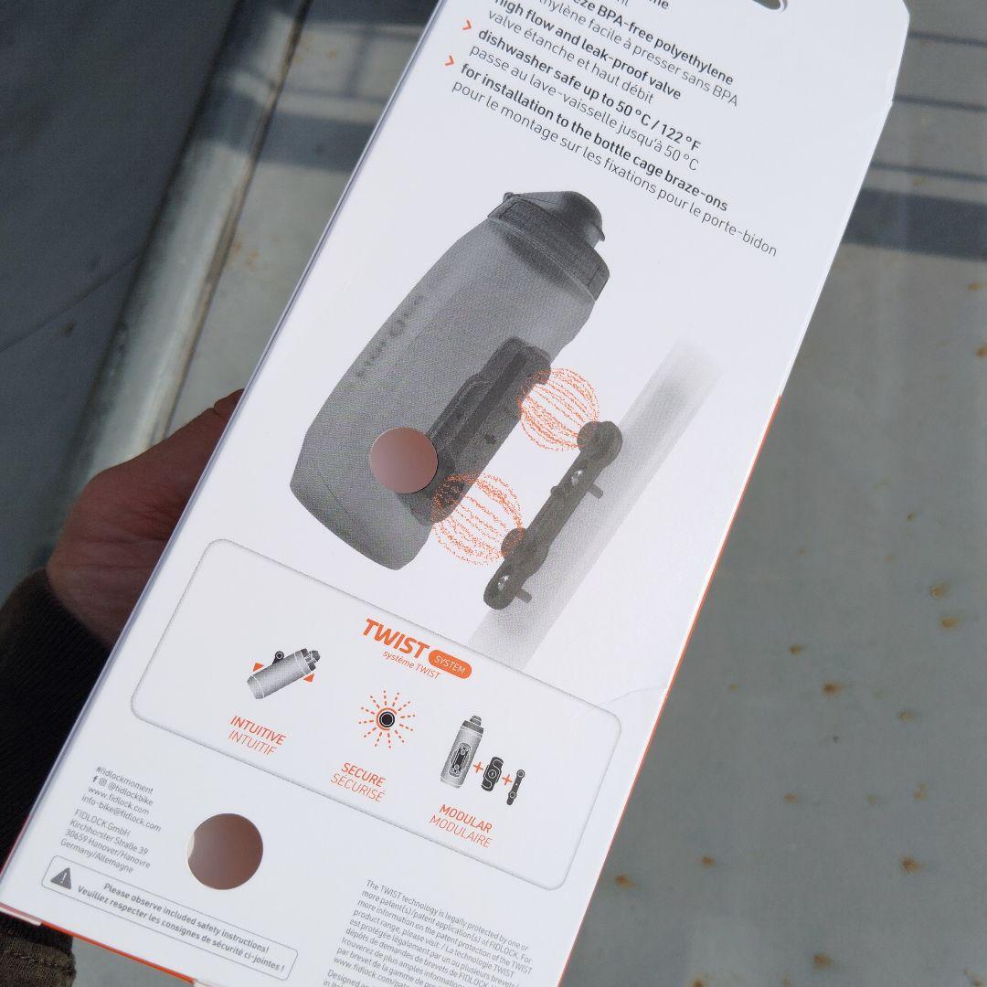 話題！FIDLOCK 590ml