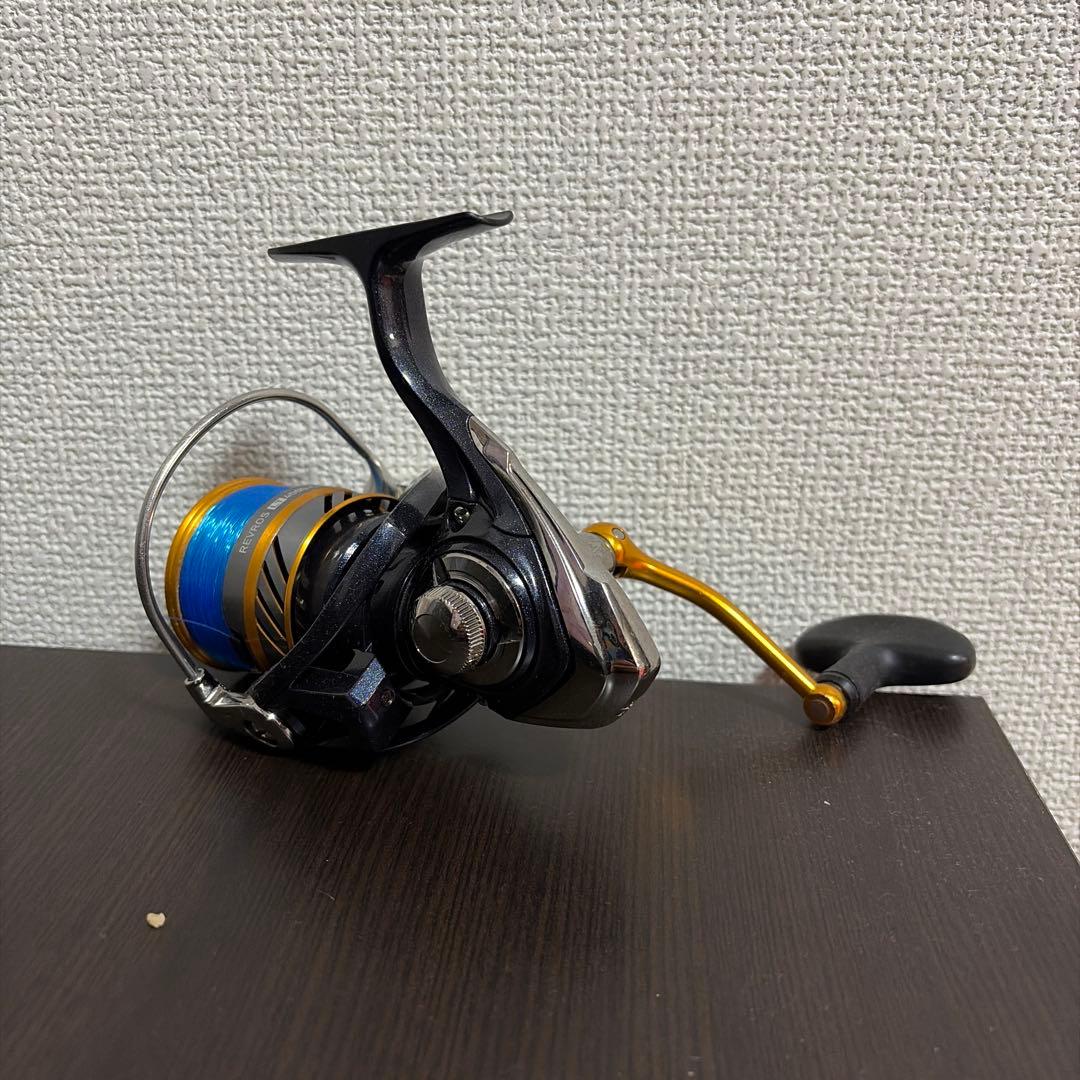 Daiwa REVROS 4000-CH スピニングリール ダイワ