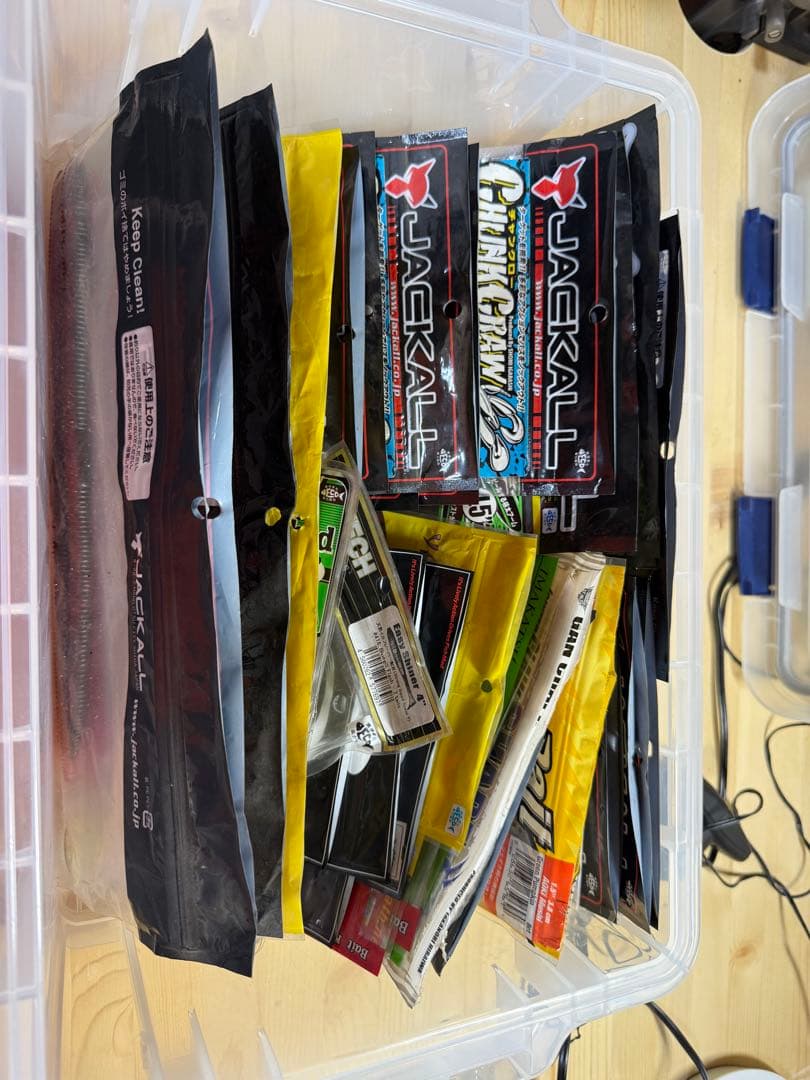 バス釣り引退セット ロッド7本 リール8台 ルアー多数 ワーム多数