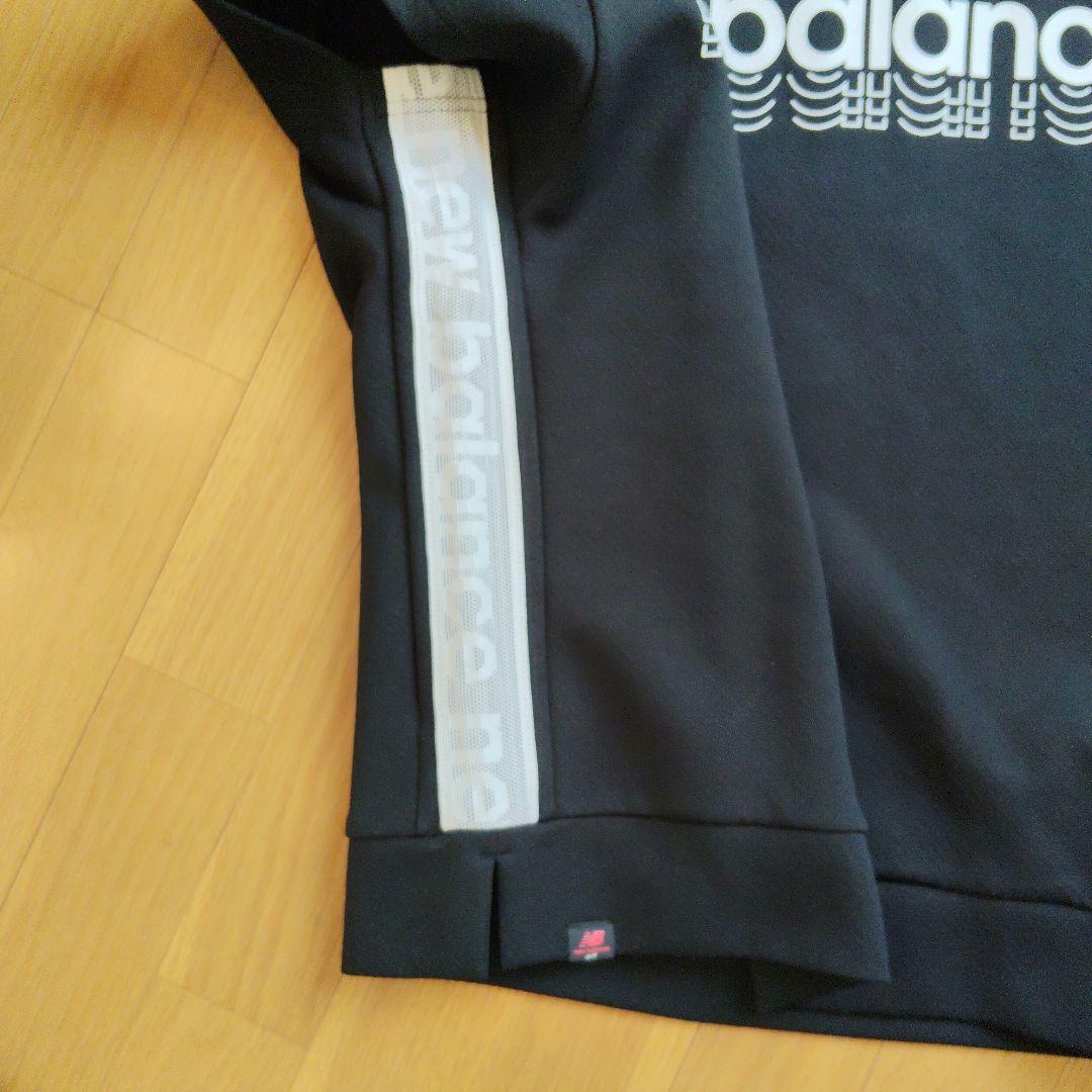 new balance ショートスリーブウェア 黒