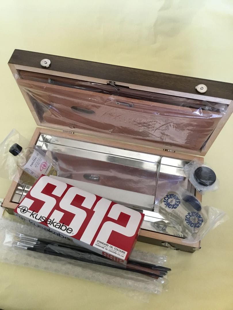 未使用　kusakabe SS12油絵具　画材セット 木製収納ケース入り