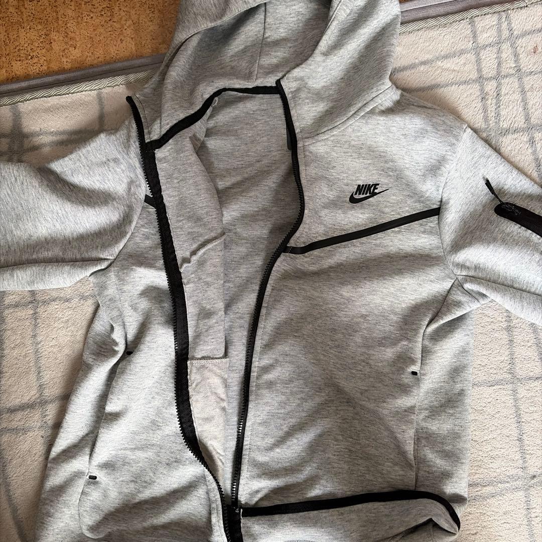 正規品NIKE 上下テックフリースMサイズ値下げ可能