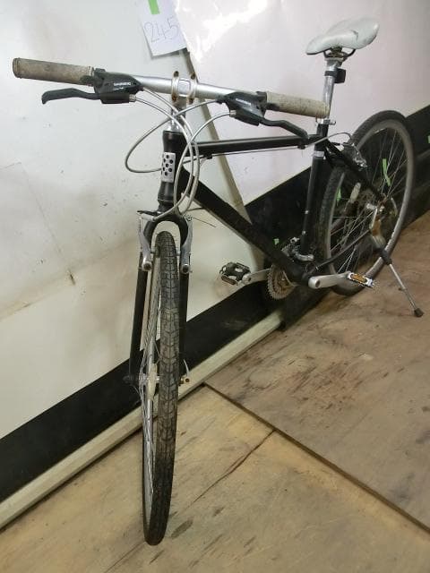 245：A.N.DESIGN　自転車部品取り等　ジャンク　引取限定：埼玉県所沢市