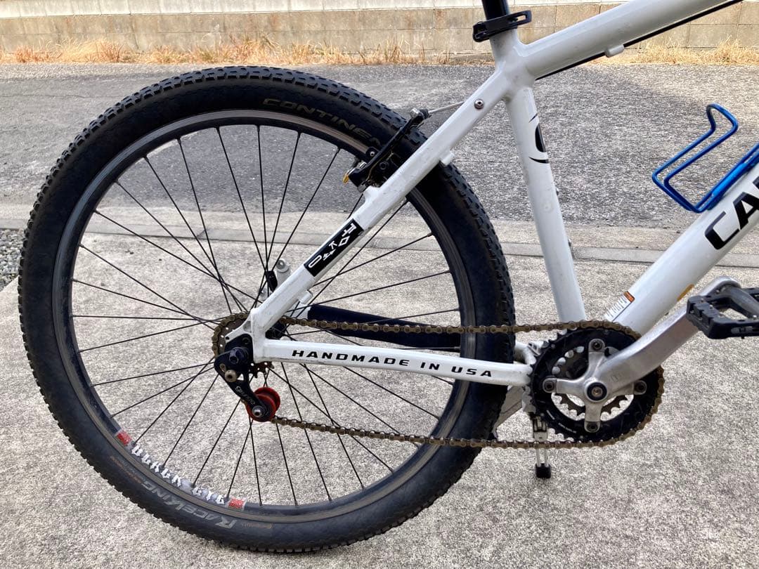 USA製キャノンデール　F300 bluelug ブルーラグcannondale
