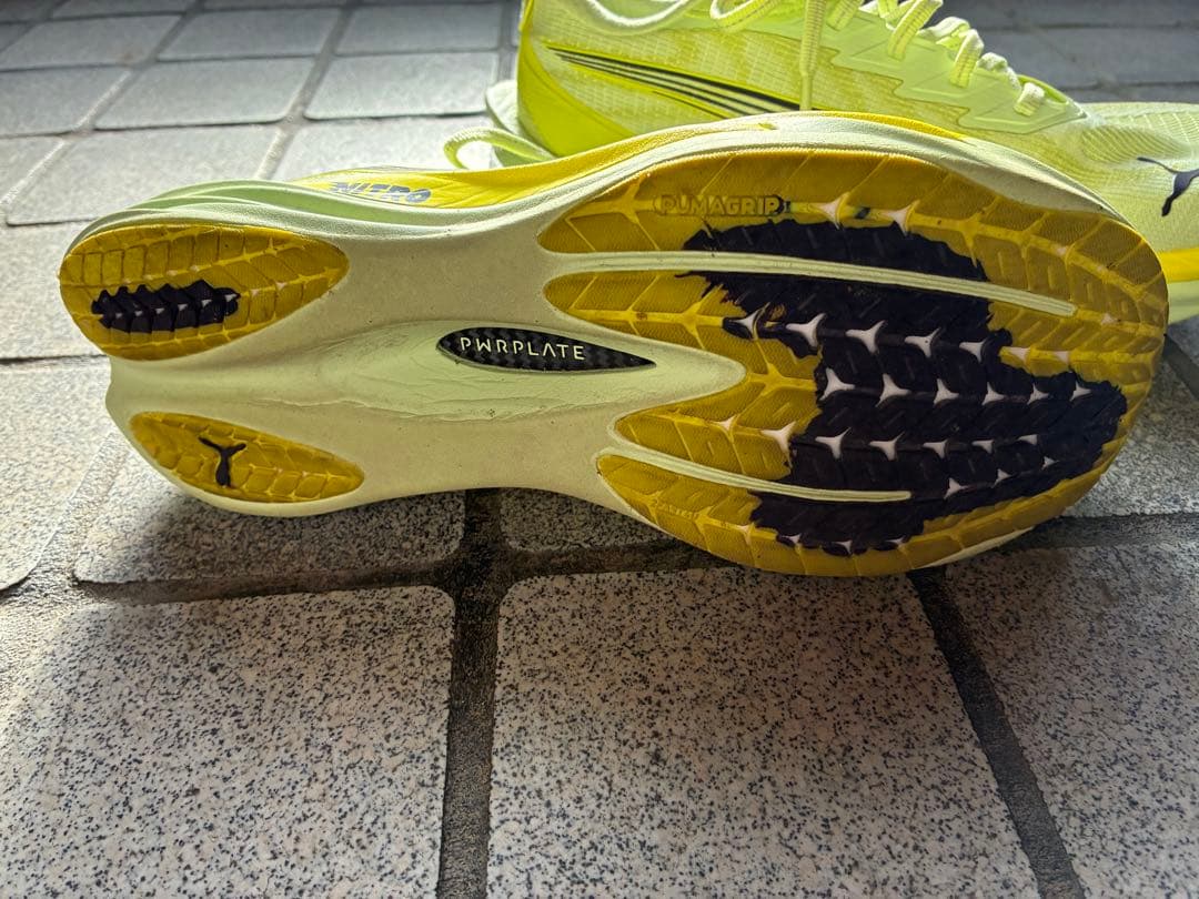 Puma ディヴィエイト　ニトロ4 27.0センチ