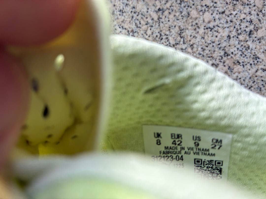 Puma ディヴィエイト　ニトロ4 27.0センチ