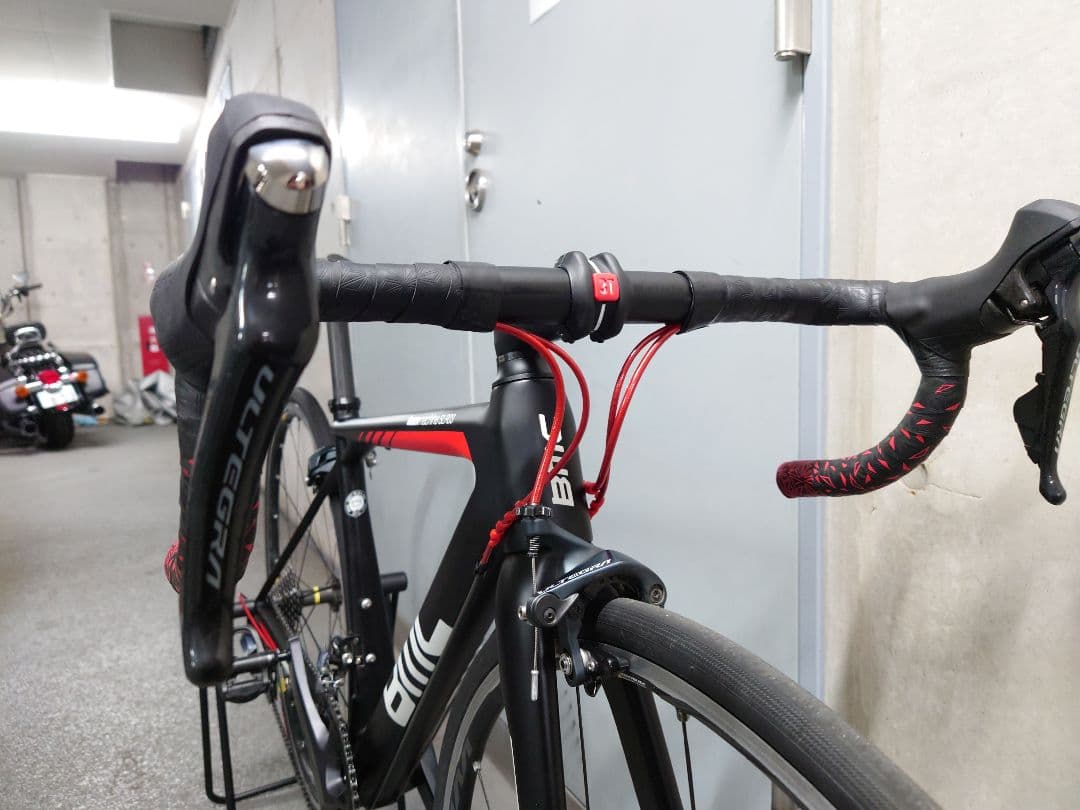 【東京近郊受渡限定】BMC team machine SLR03 47