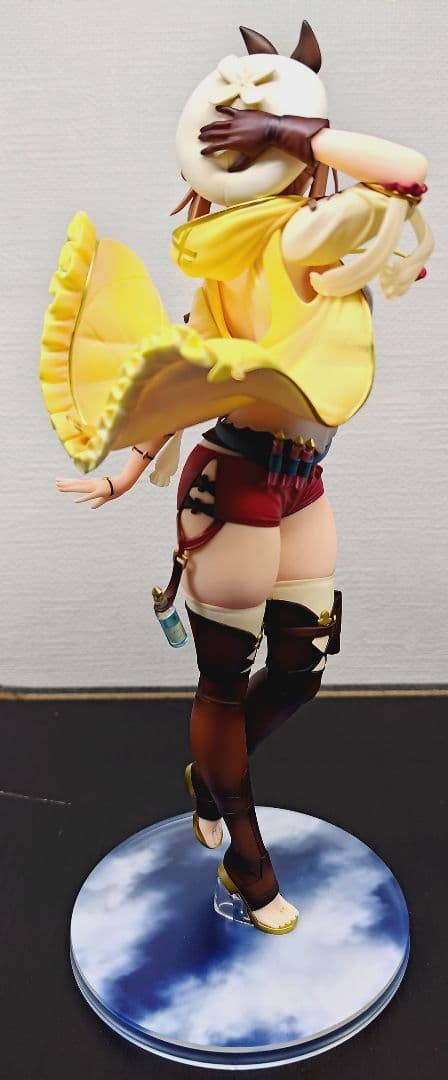 ALTER ライザ フィギュア