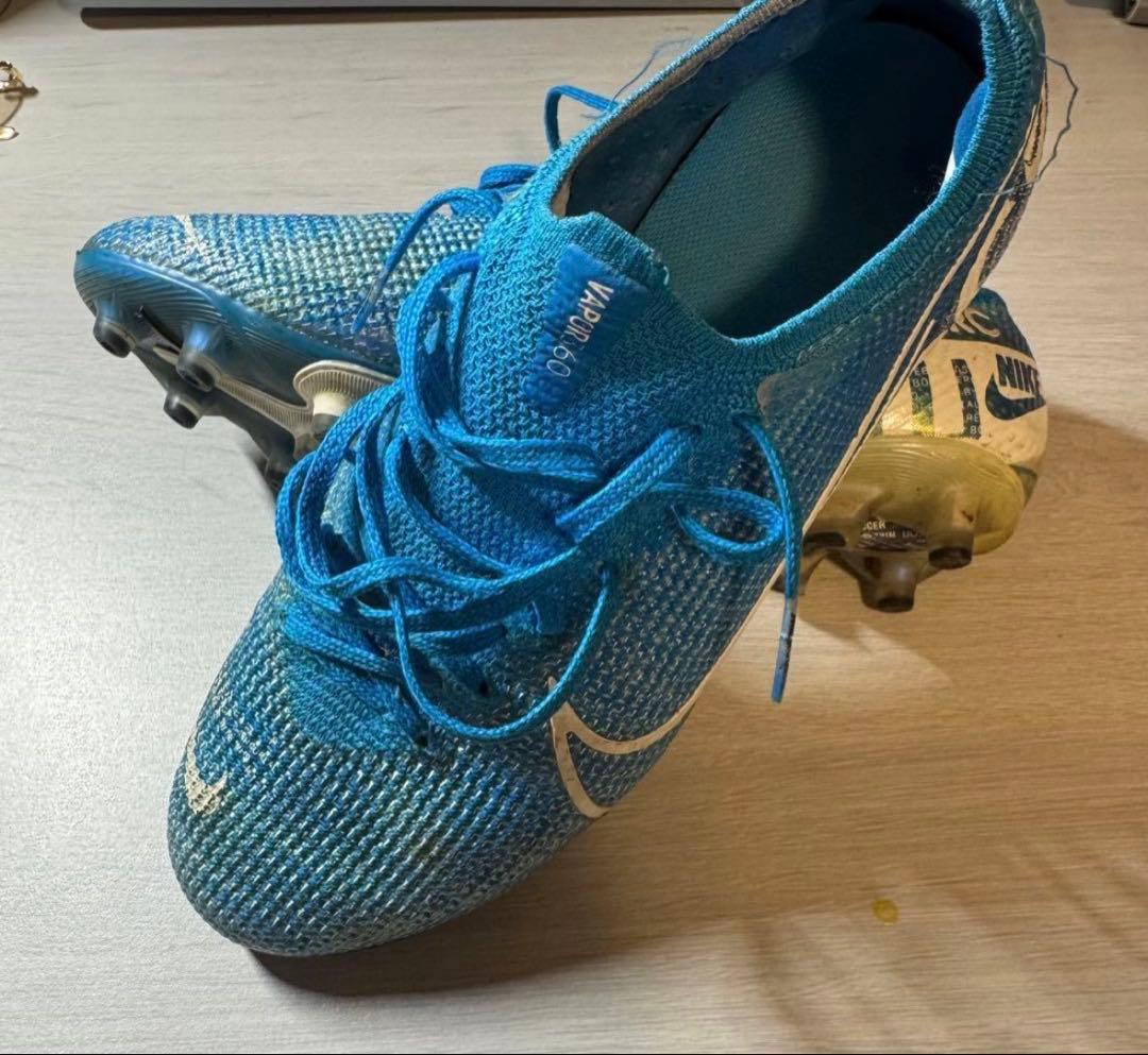 Nikeマーキュリアルヴィパー13