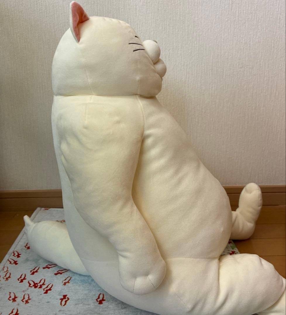 ジブリパーク　ムタさん　特大ぬいぐるみ　大倉庫限定