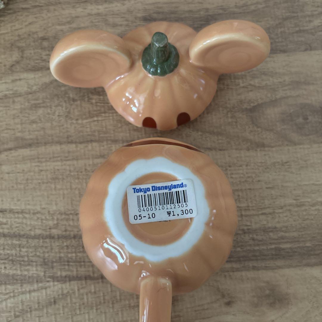 ディズニーランド　食器　蓋付き　ハロウィン　ミッキー