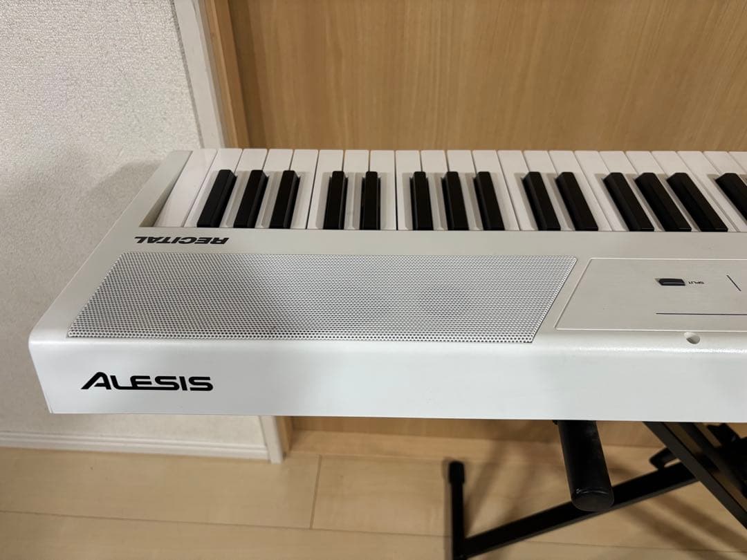 ALESIS RECITAL 電子ピアノ　88鍵盤