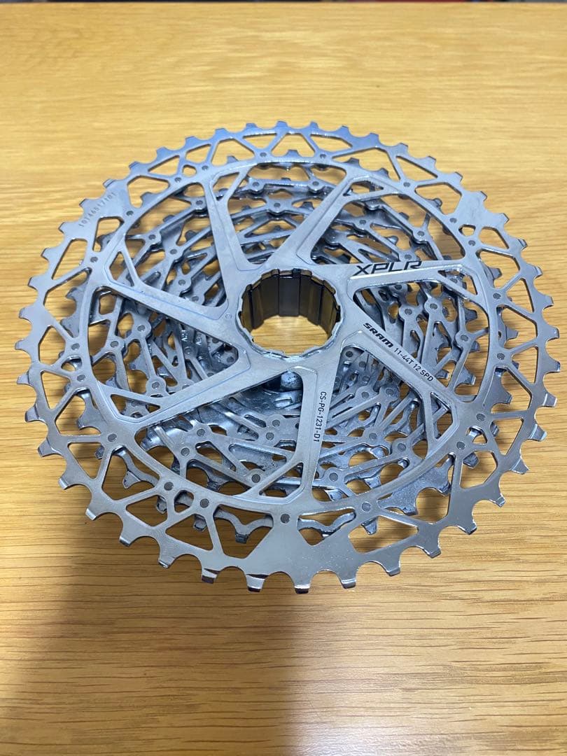 Cassette PG-1231 XPLR 11-44T 12速