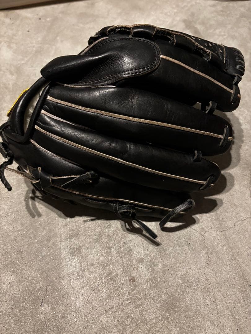 硬式野球用グローブ