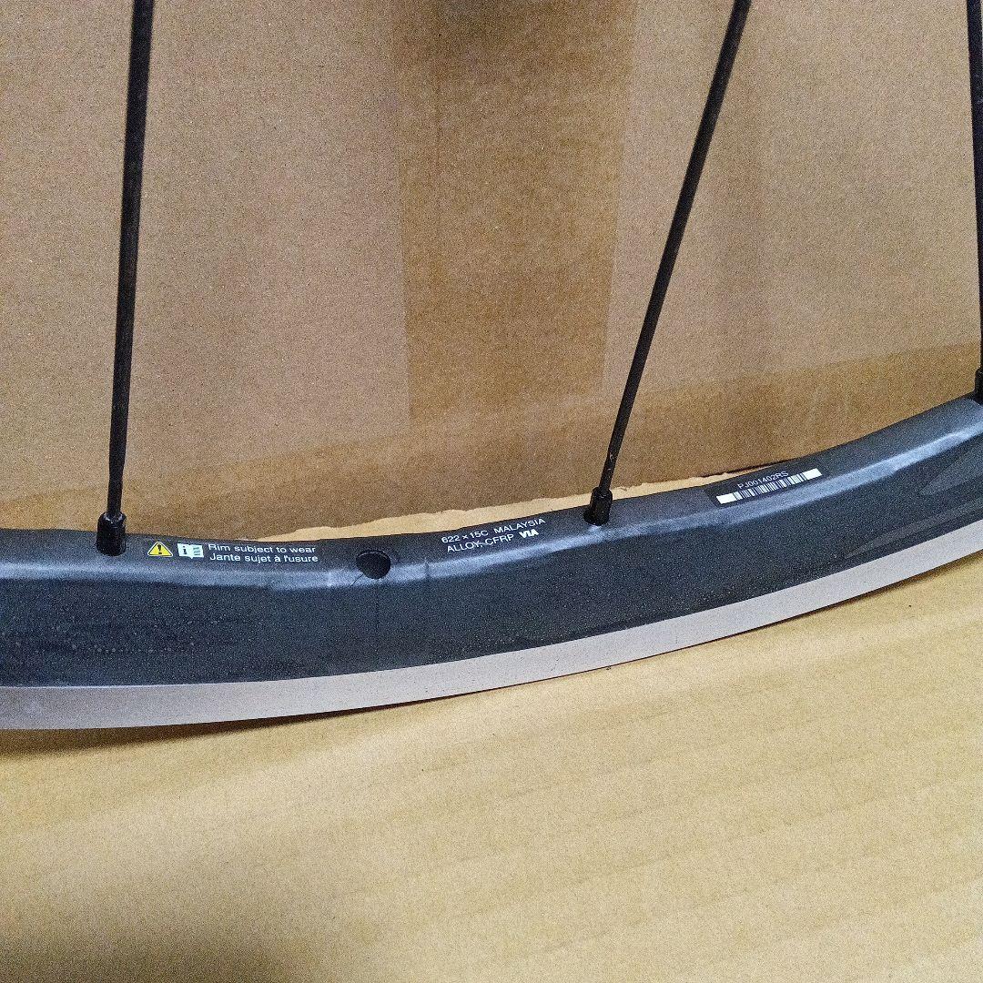 SHIMANO WH-RS700リア 軽量カーボンラミネートDURA-ACE