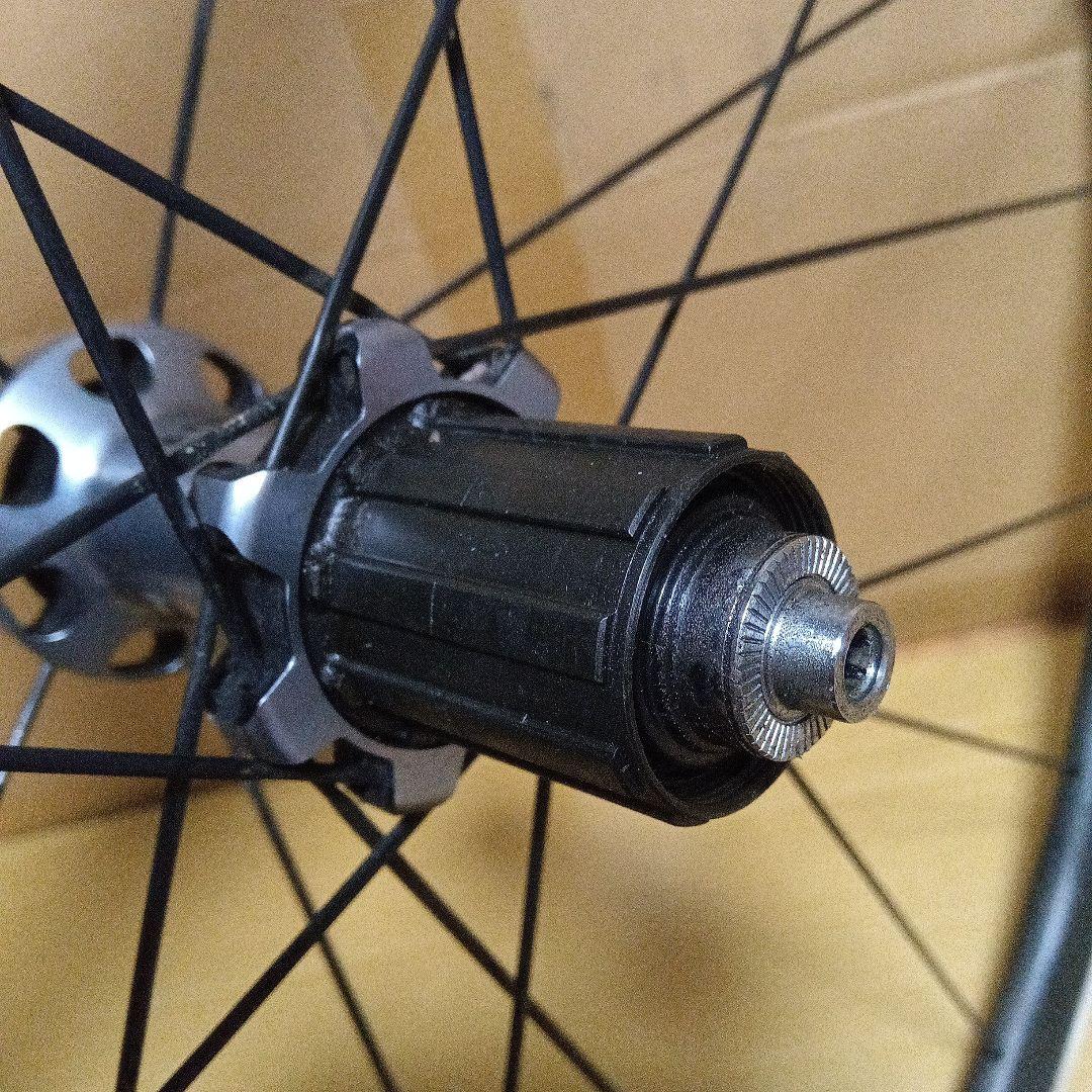 SHIMANO WH-RS700リア 軽量カーボンラミネートDURA-ACE