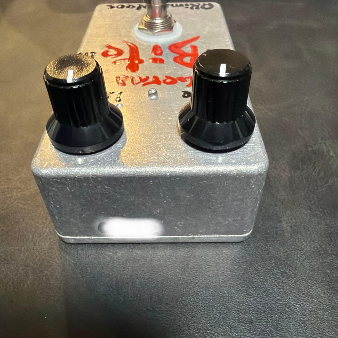 Akima&Neos Germa Bite FUZZエフェクター