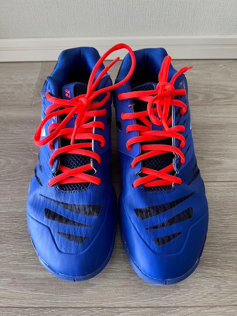 「美品」YONEX 840MID パワークッション バドミントンシューズ27.5