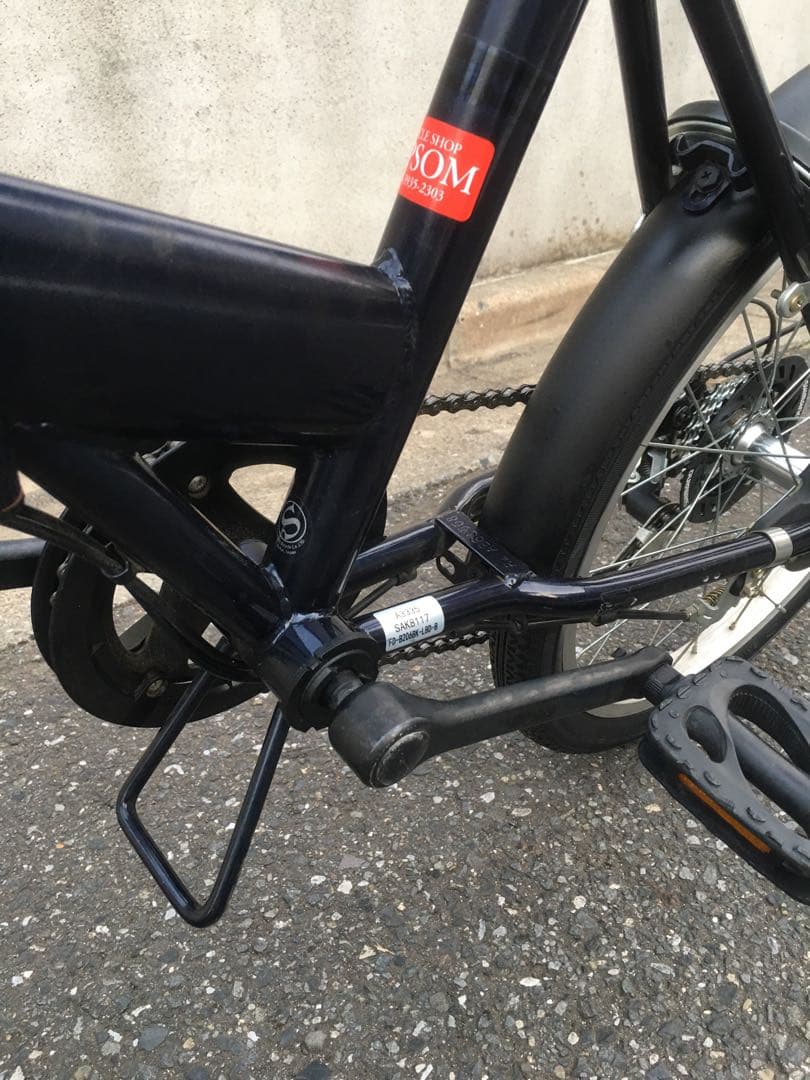 折り畳み自転車 整備済み 20インチ 自転車 チャリ ギヤ 6段 美品 黒 系