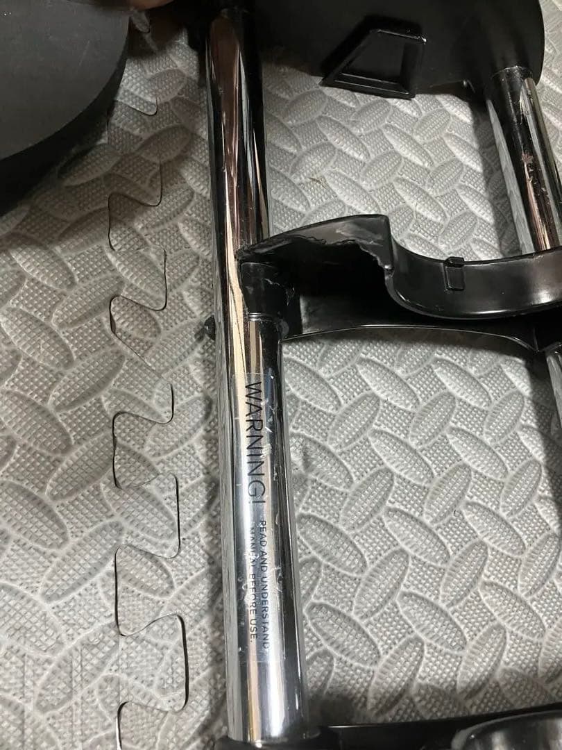 <セット販売①>フレックスベル32kg (4kg可変、土台破損あり