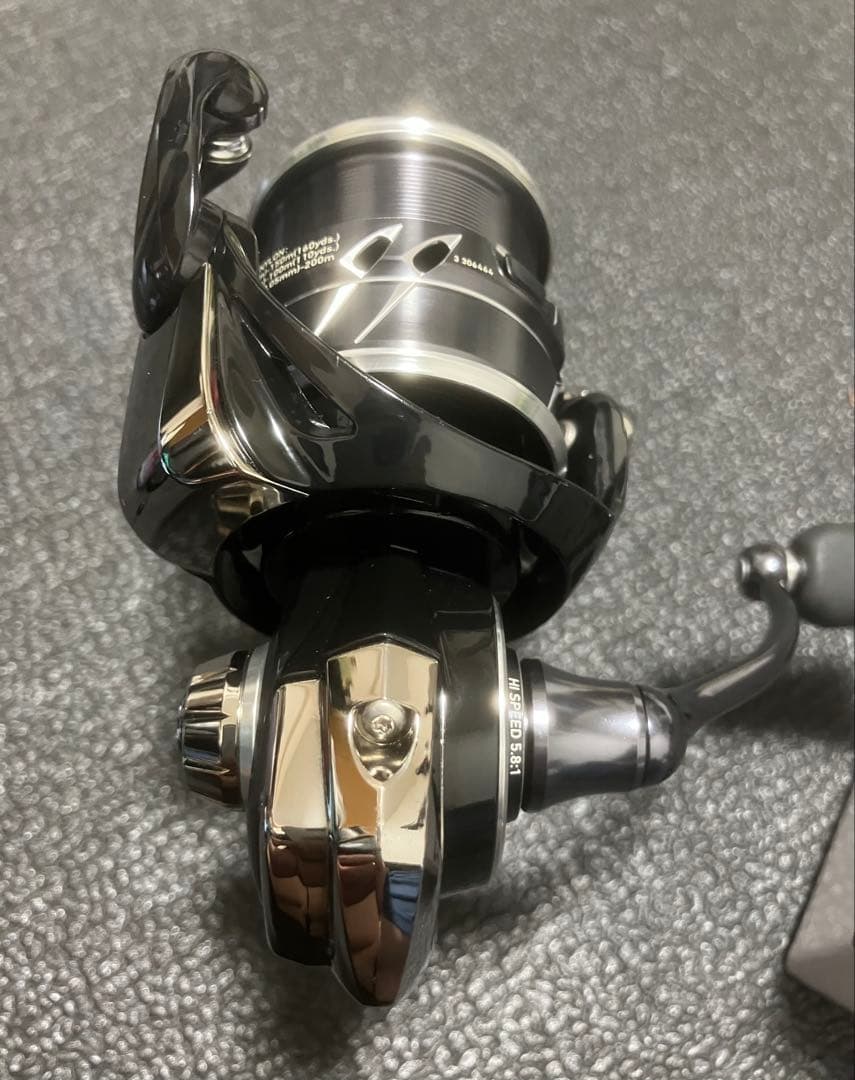 ダイワ 23タトゥーラ FC LT2500SS-H-QD ベアリング追加
