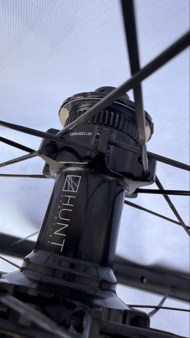 Hunt Aerodynamicist 44 カーボン ホイール おまけ付き