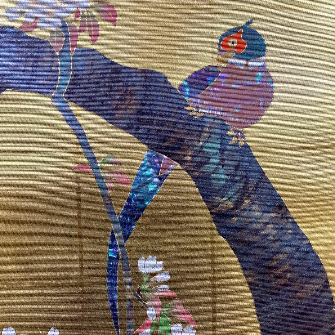 美品 掛け軸 純金螺鈿漆箔緯錦織 琳派「花鳥草木図 」桜に雉図 無月作