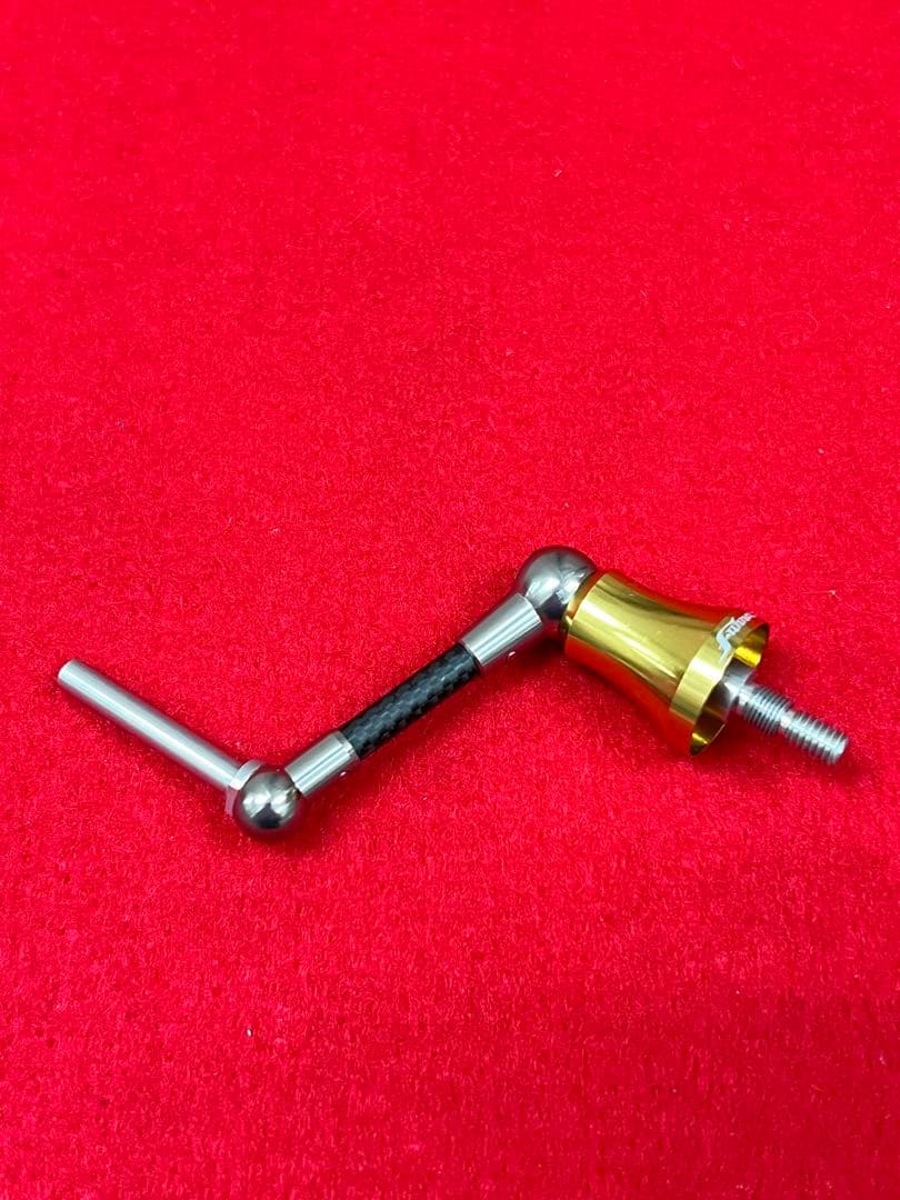 リヴァイブ ファンネル37.5mm シマノ用 ゴールド