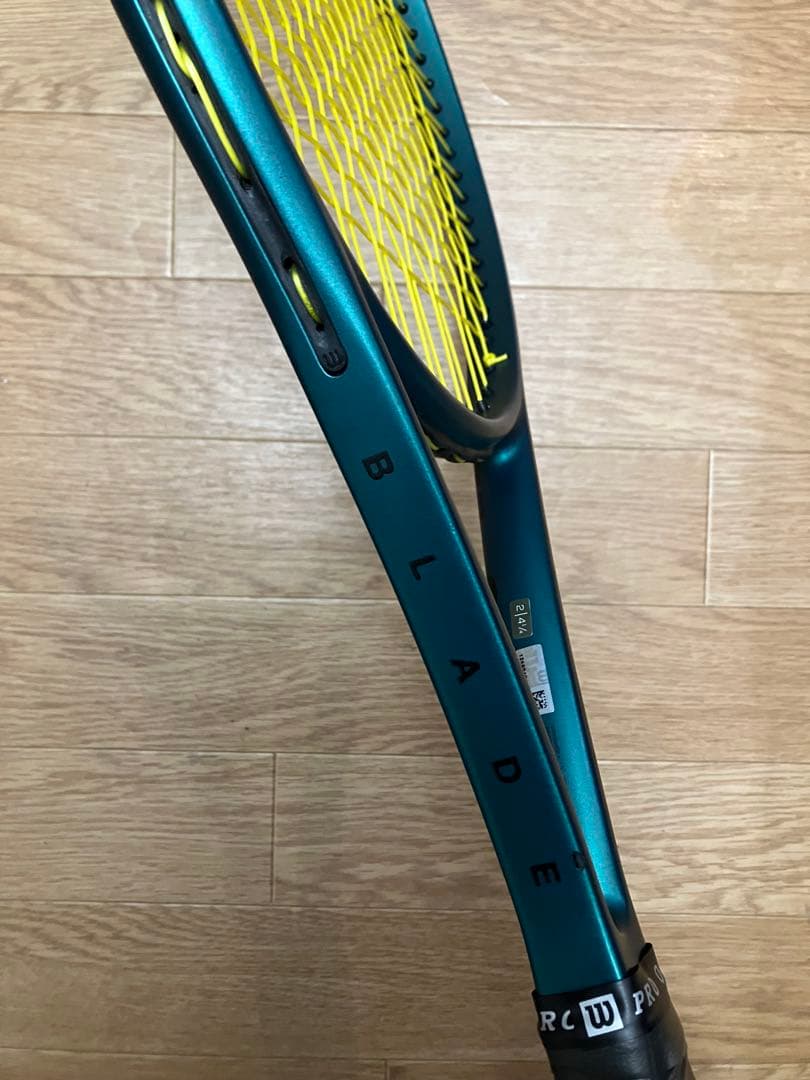 ウィルソン ブレード98 V9 16×19 G2 テニスラケット Wilson