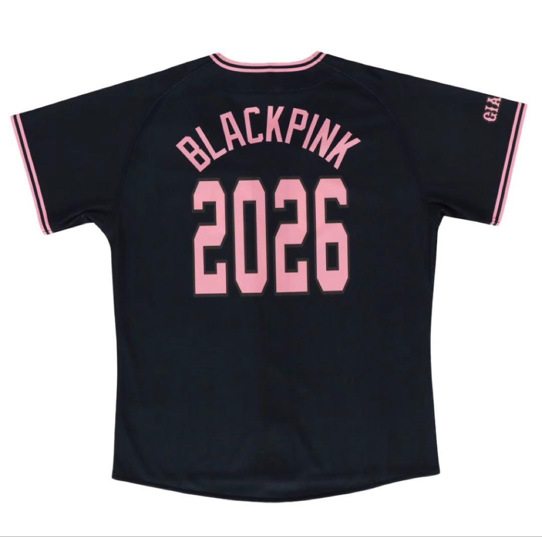 BLACKPINK x 巨人ユニフォーム