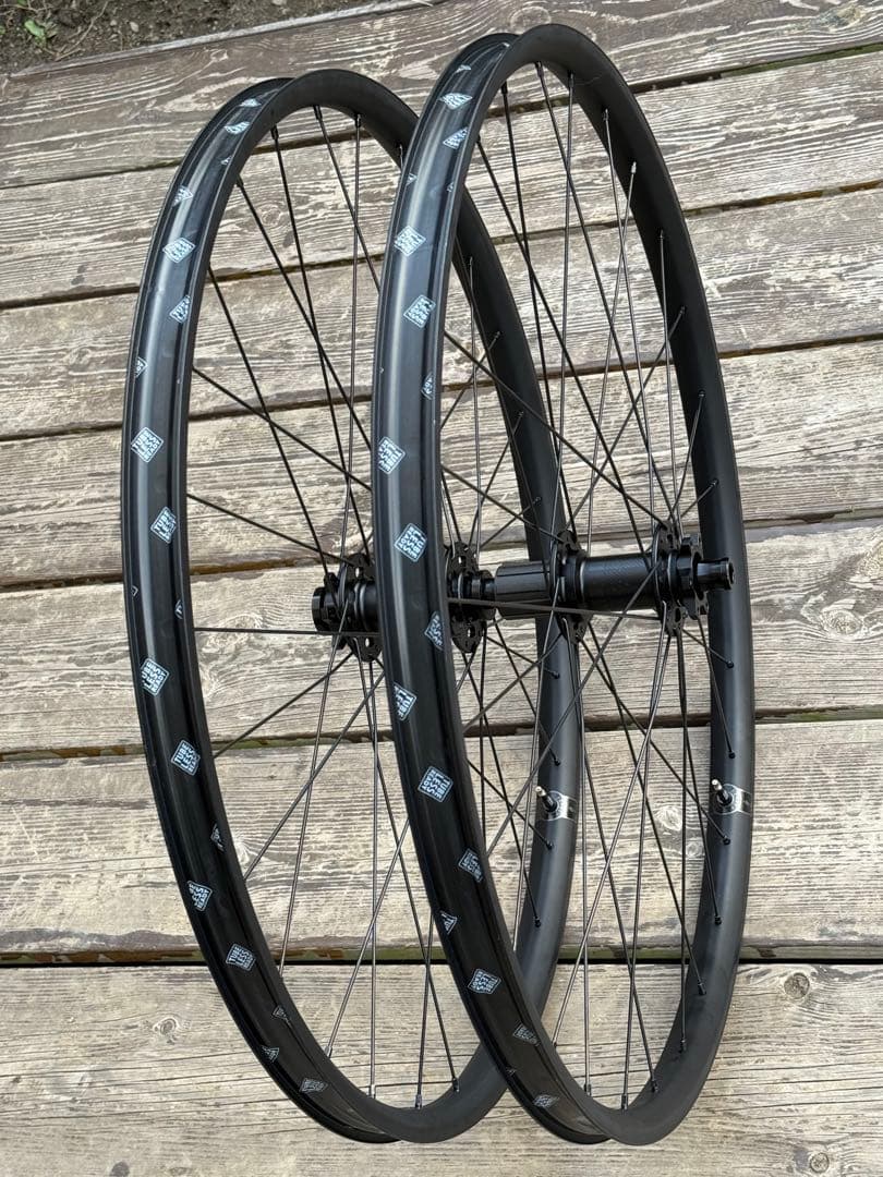 MTB Boost規格 チューブレスレディホイールセット